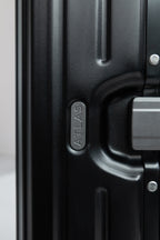 Atlas 29" - Check In - Aluminium Suitcase - Black Series