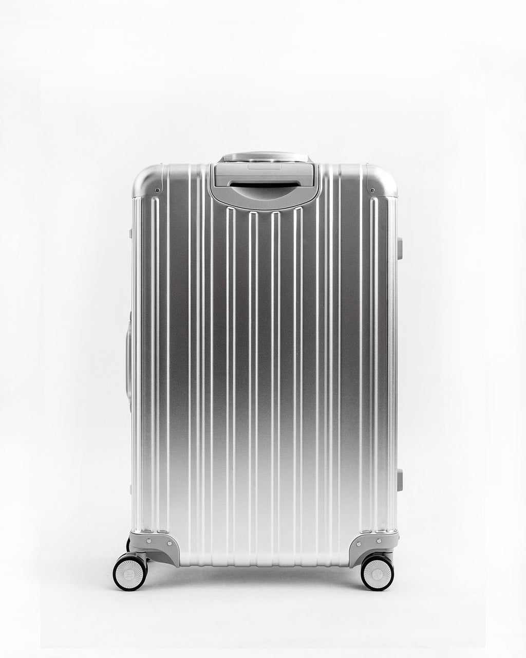 Atlas 29" - Check In - Aluminium Suitcase - Classic Series