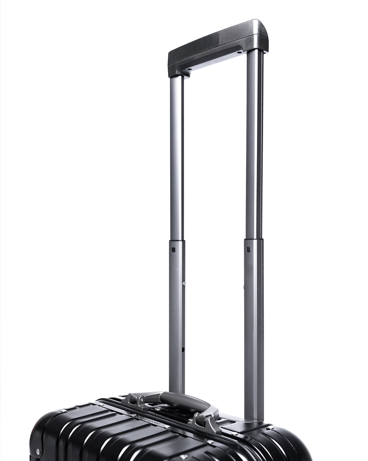 Lite 20" - Carry on - Aluminium Suitcase - Black Series