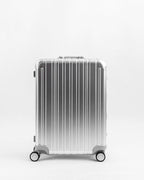 Core 26" - Check in - Aluminium Suitcase - Classic Series